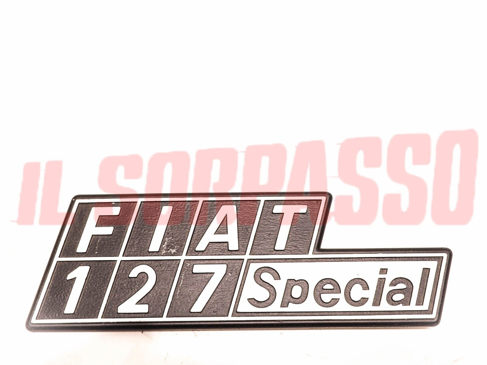 SCRITTA SIGLA COFANO POSTERIORE IN ALLUMINIO FIAT 127 SPECIAL ORIGINALE