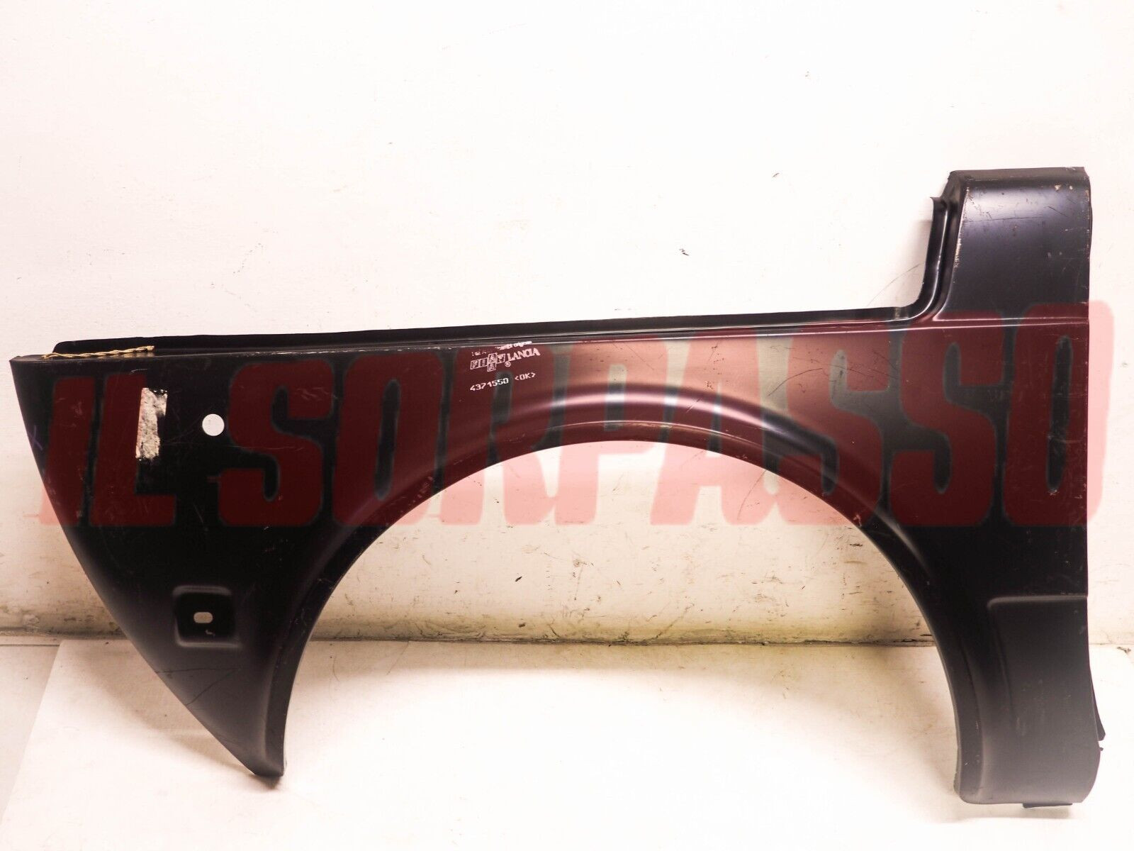 PARAFANGO ANTERIORE SINISTRO FIAT 127 C - CL - SPORT ORIGINALE 4371550