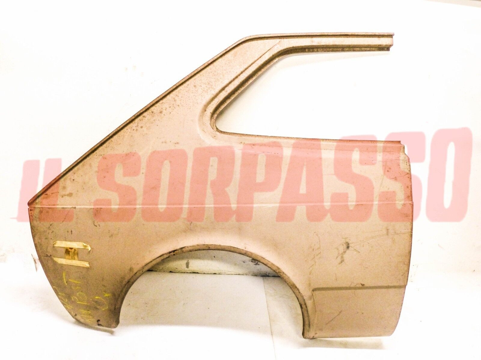 PARAFANGO FIANCO POSTERIORE DESTRO CON GIRO VETRO FIAT 127 1 SERIE ORIGINALE