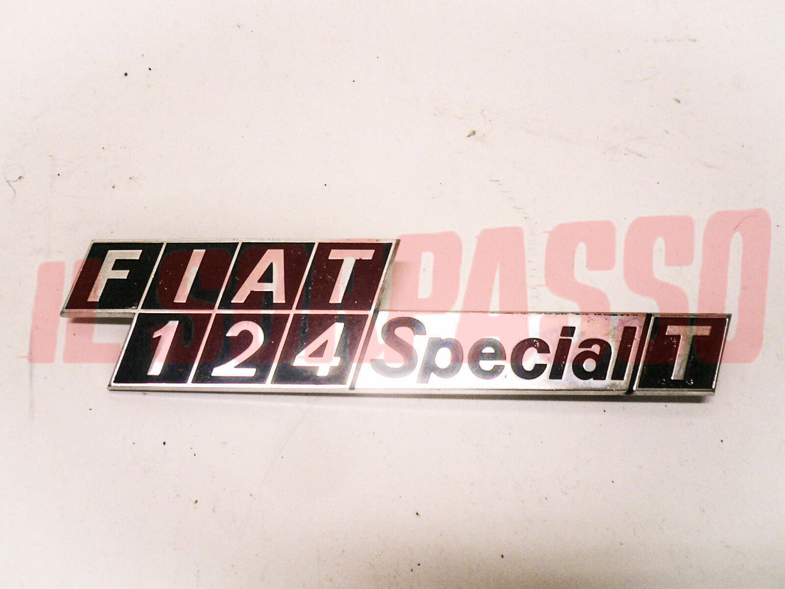 SCRITTA COFANO POSTERIORE FIAT 124 SPECIAL T TI ORIGINALE