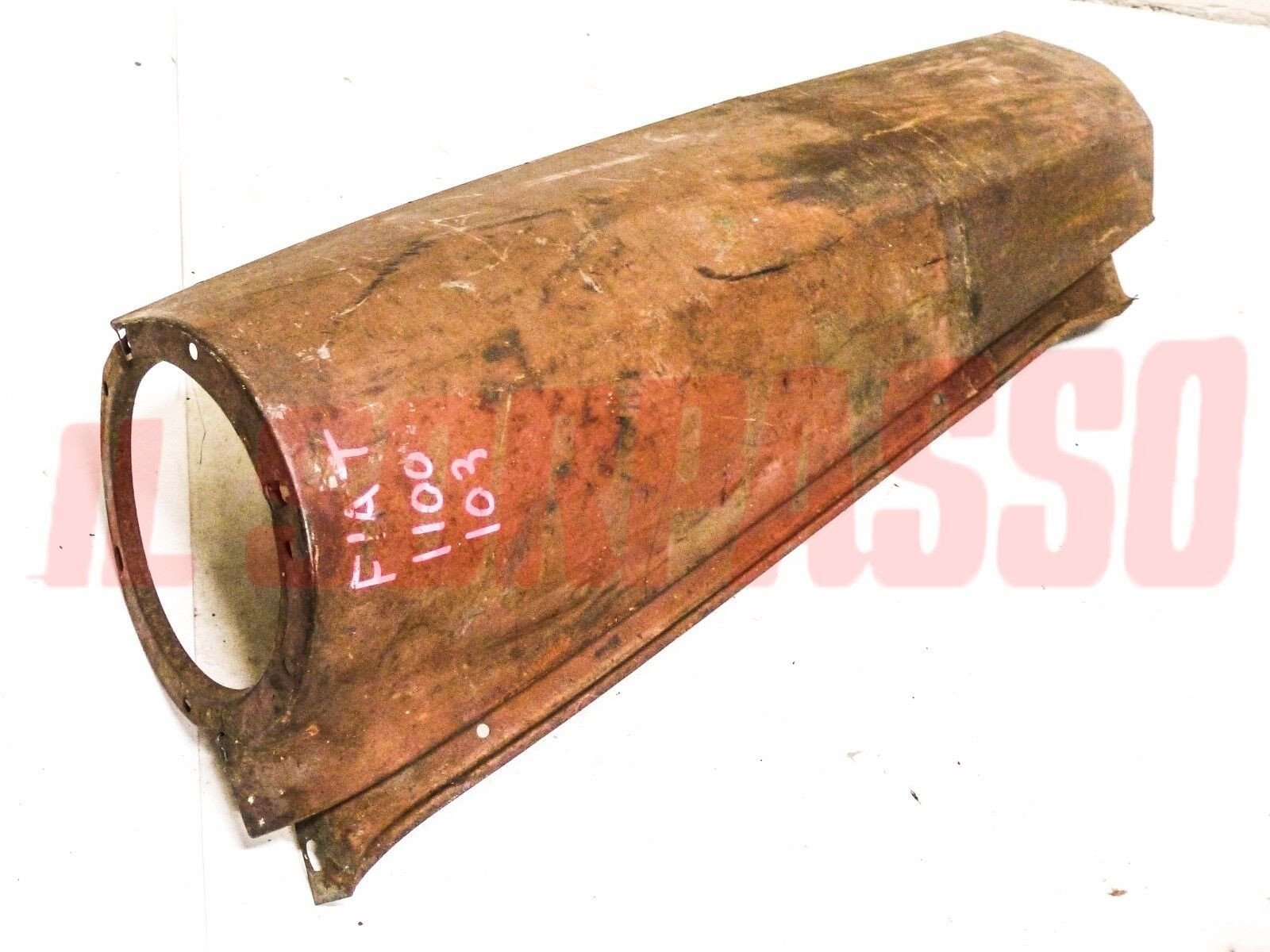 TEGOLA PARAFANGO ANTERIORE DESTRO SUPERIORE  FIAT 1100 103 MOD. 58 H INCOMPLETO.