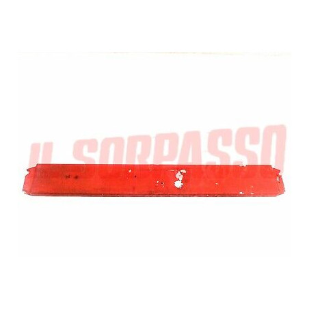 TRAVERSA POSTERIORE TRA FANALI FIAT 850 SPIDER SPORT NON ORIGINALE