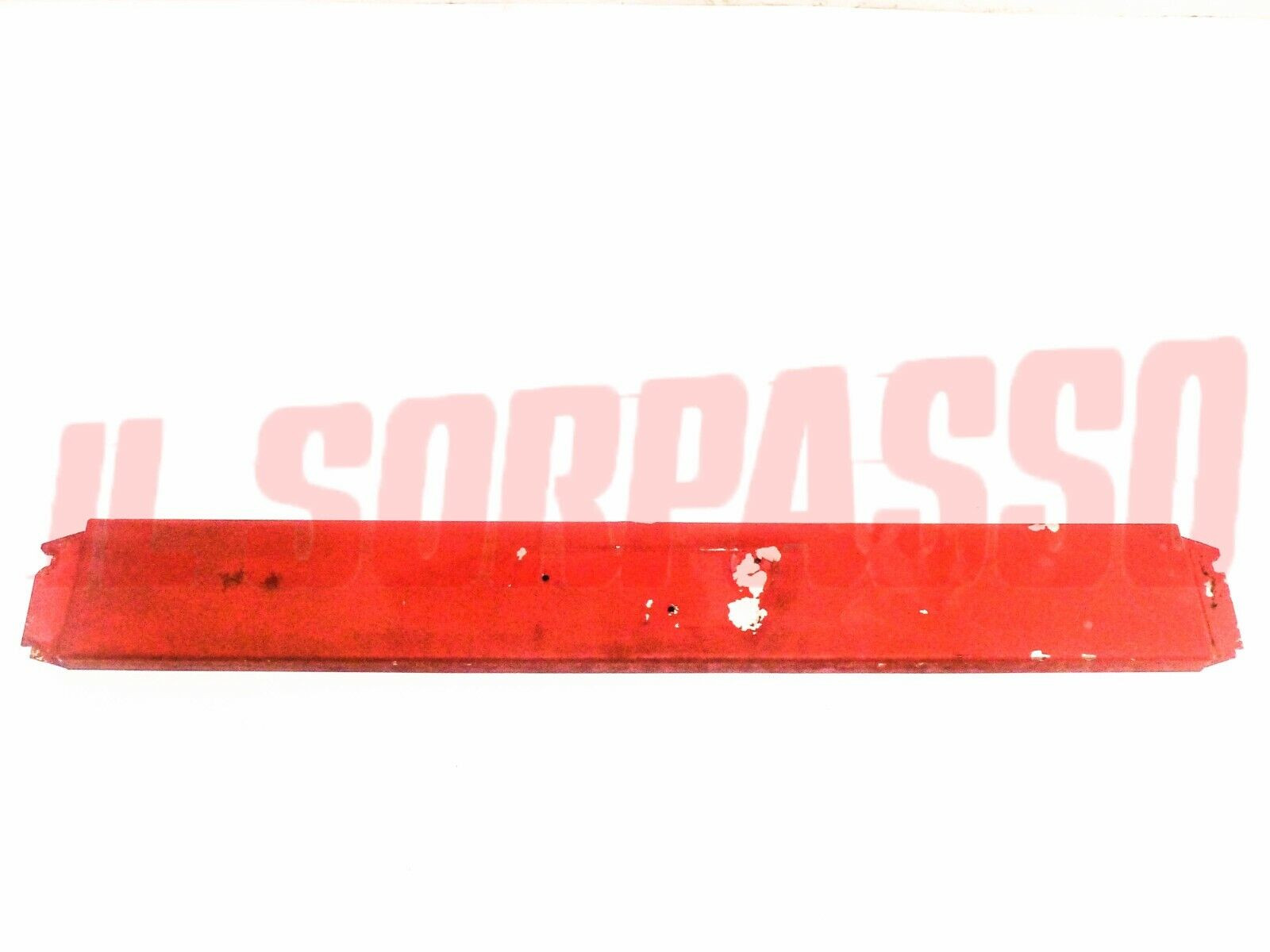 TRAVERSA POSTERIORE TRA FANALI FIAT 850 SPIDER SPORT NON ORIGINALE